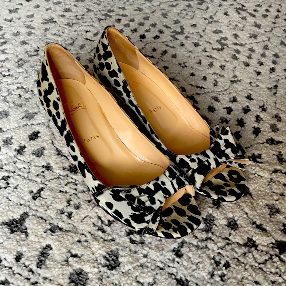 Christian Louboutin Leopard Kitten Heel Size 40.5